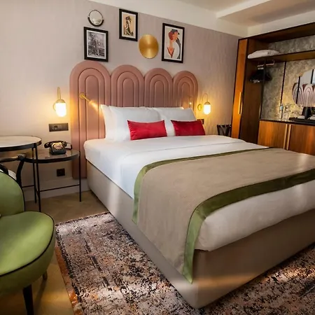 Indigo By Ihg Hotel 4*