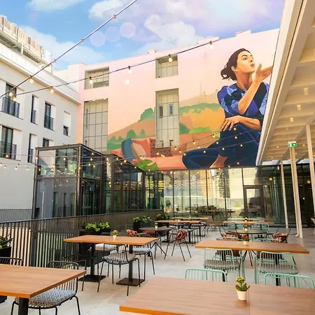Indigo By Ihg Hotel 4*