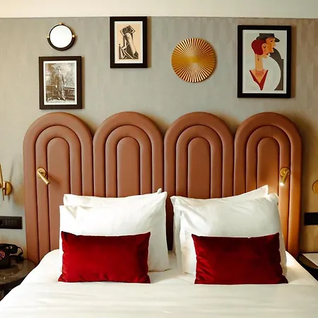 Indigo By Ihg Hotel 4*