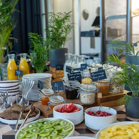 Indigo By Ihg 4* Beograd