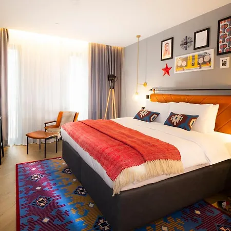 Indigo By Ihg 4*
